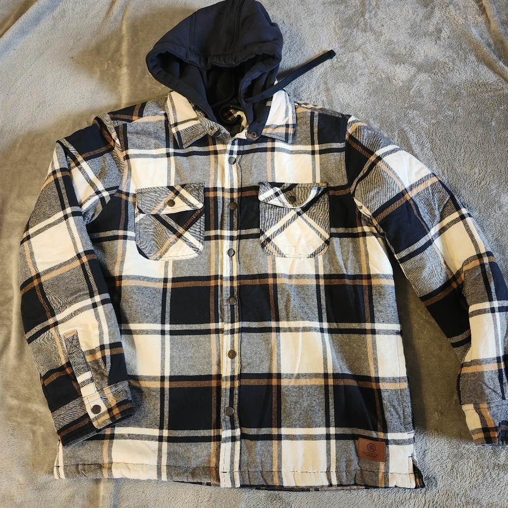 Cloudveil Quilted Flannel Shirt Jacket Insulated Pockets Snap Closure Hood XL,